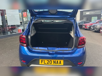 Used Dacia Sandero Stepway 2020 for sale - 79367996: Photo