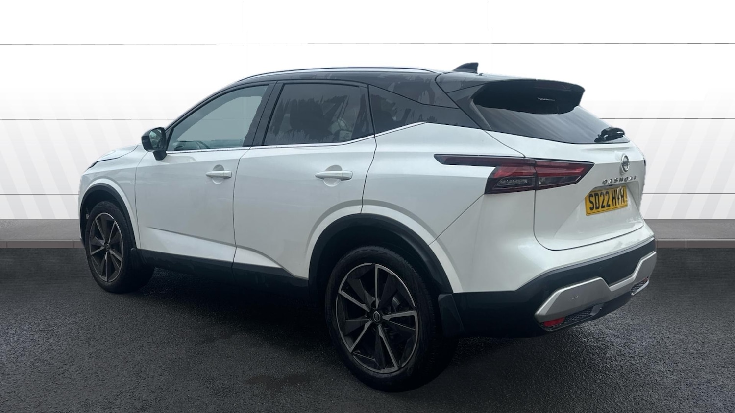 Used Nissan Qashqai 2022 for sale - 76104613: Photo 2
