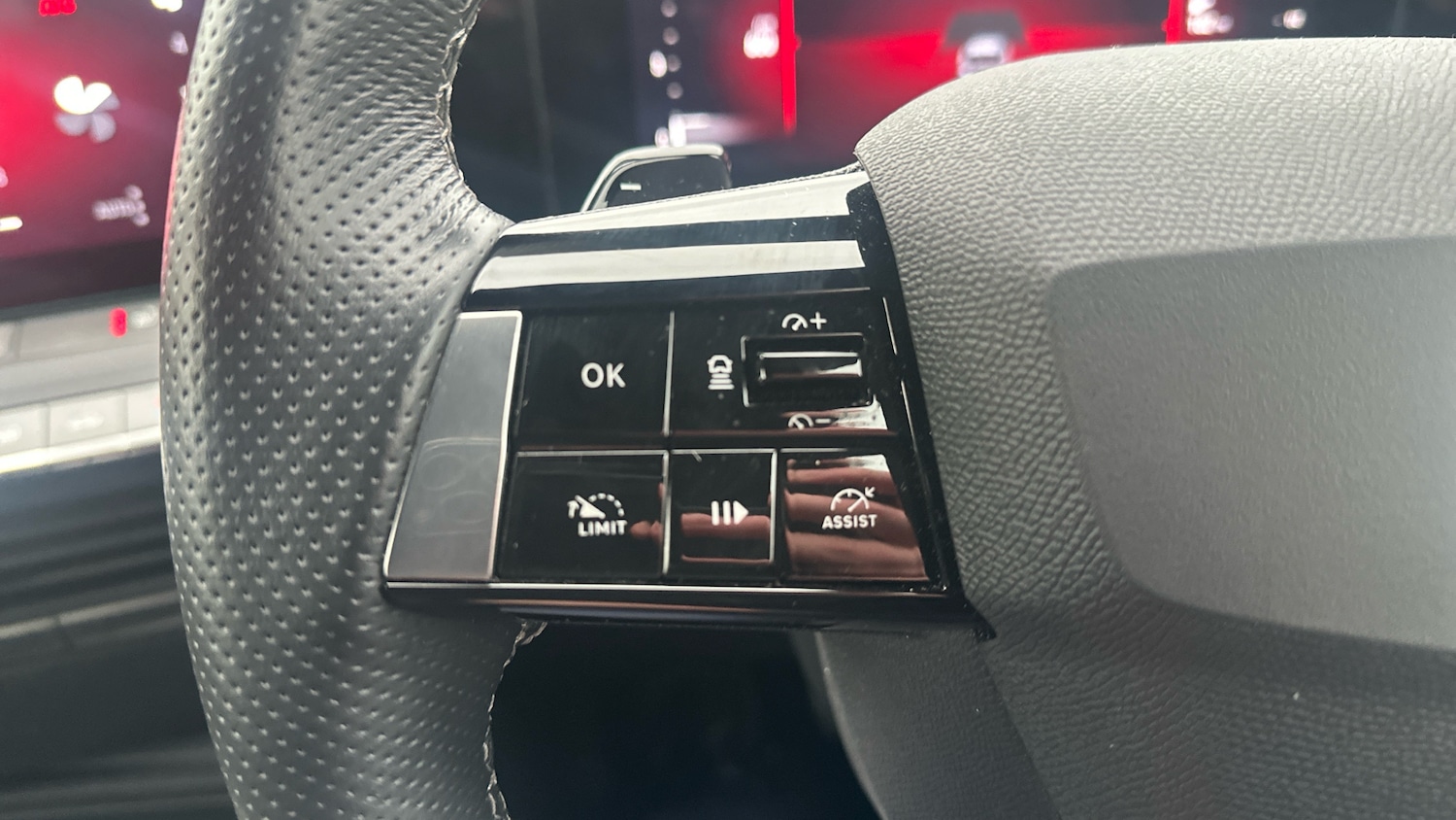 Used Vauxhall Astra 2024 for sale - 76568357: Photo 29