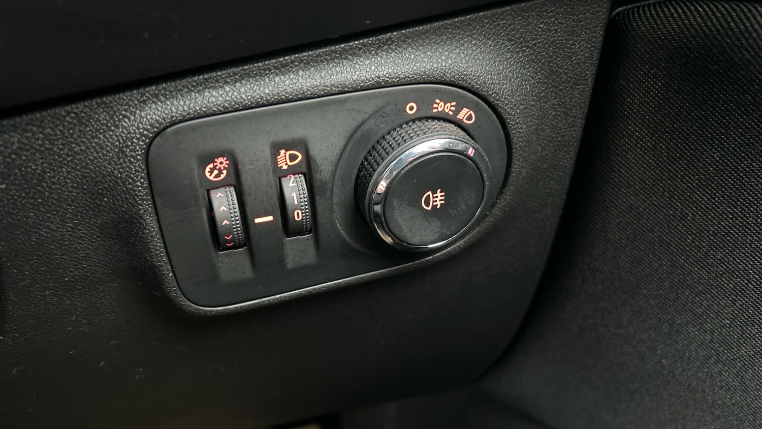 Used Vauxhall Corsa 2019 for sale - 77846310: Photo 25