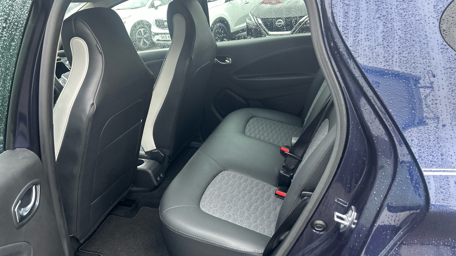 Used Renault Zoe 2021 for sale - 76892882: Photo 16