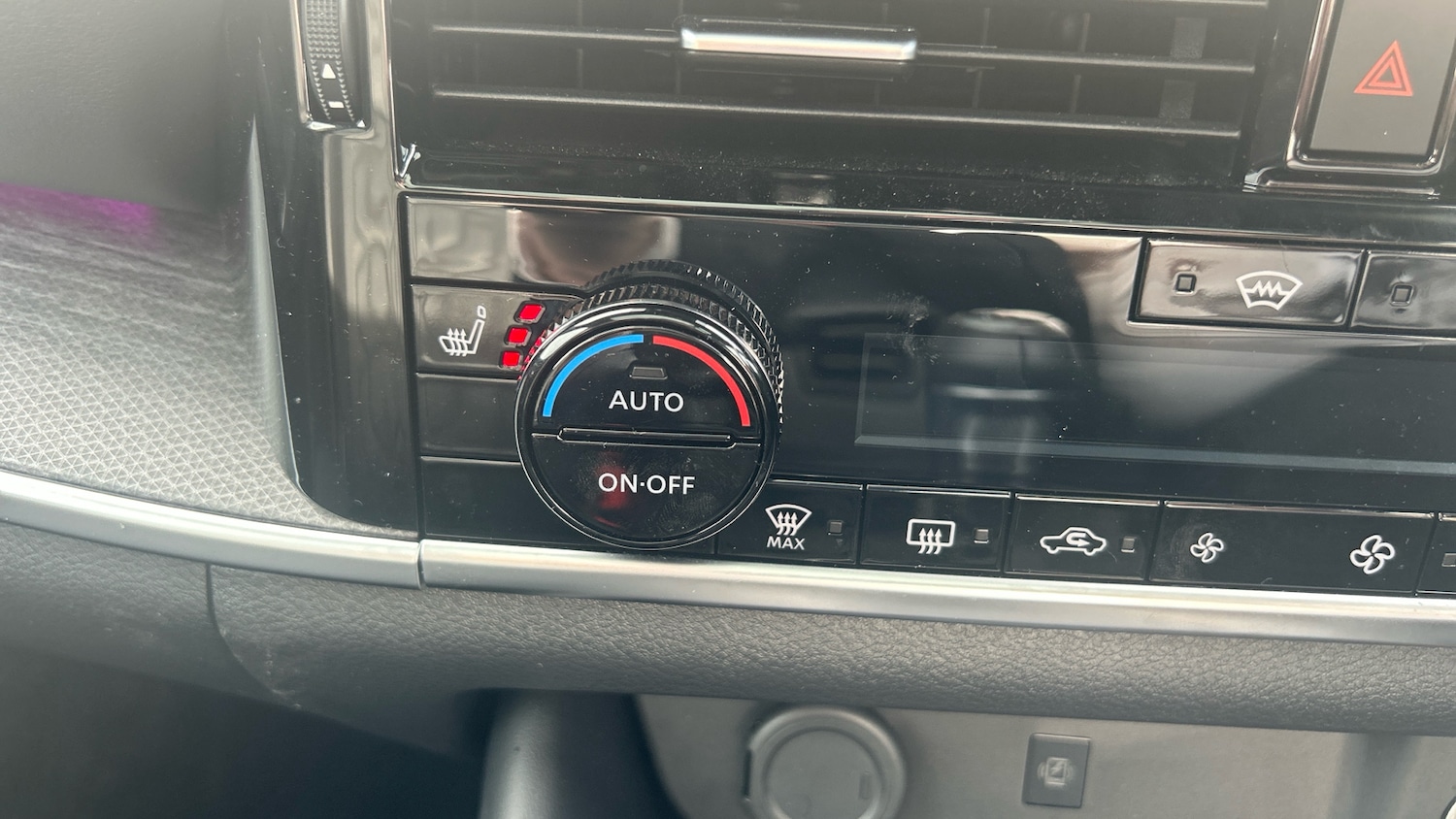 Used Nissan Qashqai 2025 for sale - 77154289: Photo 21