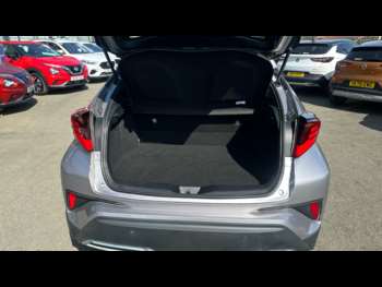 Used Toyota C-HR 2021 for sale - 74317927: Photo