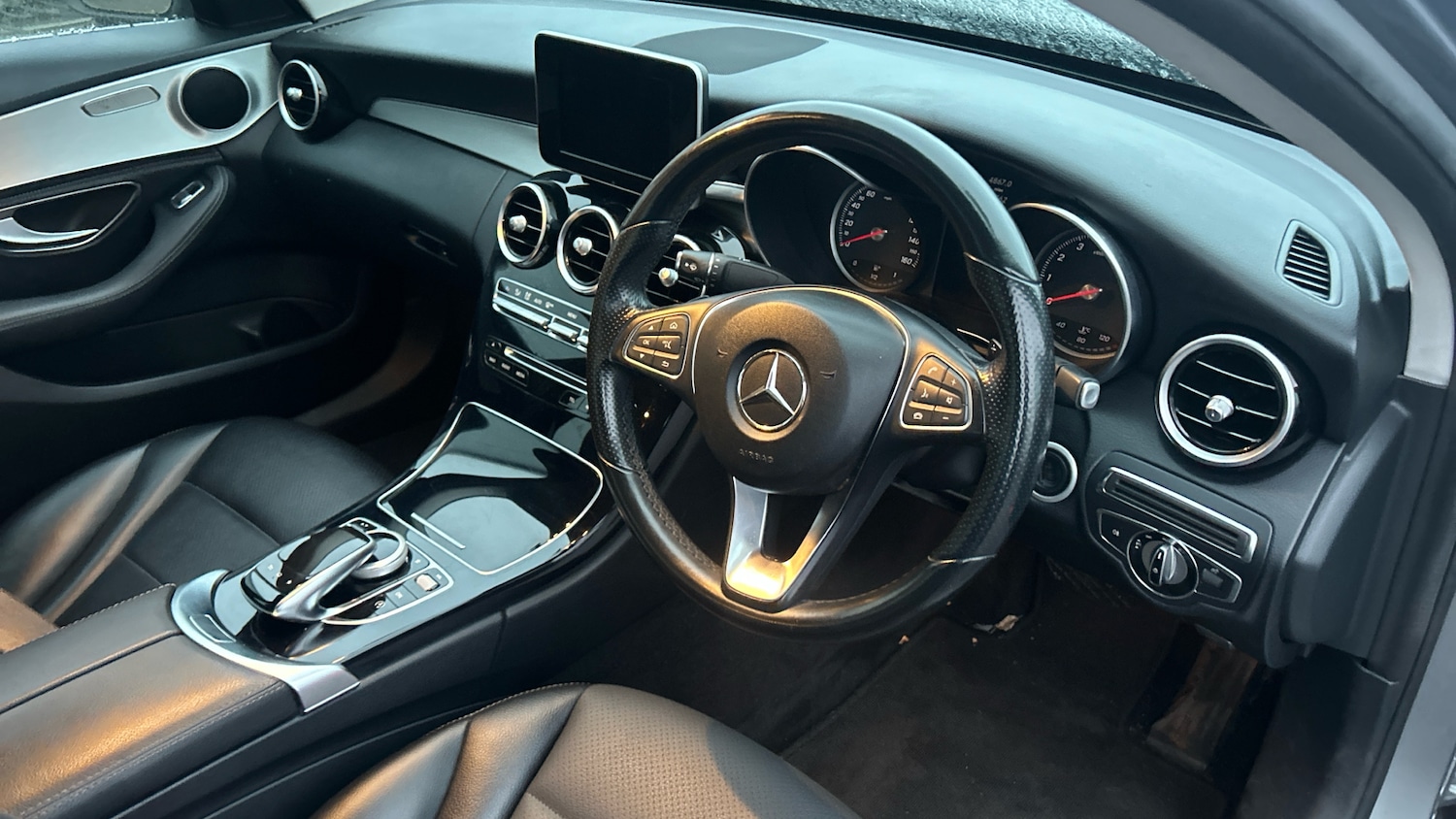 Used Mercedes-Benz C Class 2014 for sale - 76862271: Photo 11