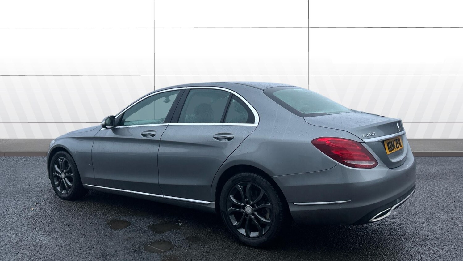 Used Mercedes-Benz C Class 2014 for sale - 76862271: Photo 2