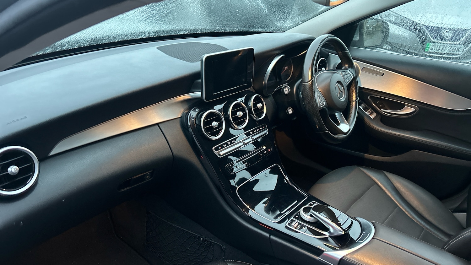 Used Mercedes-Benz C Class 2014 for sale - 76862271: Photo 9