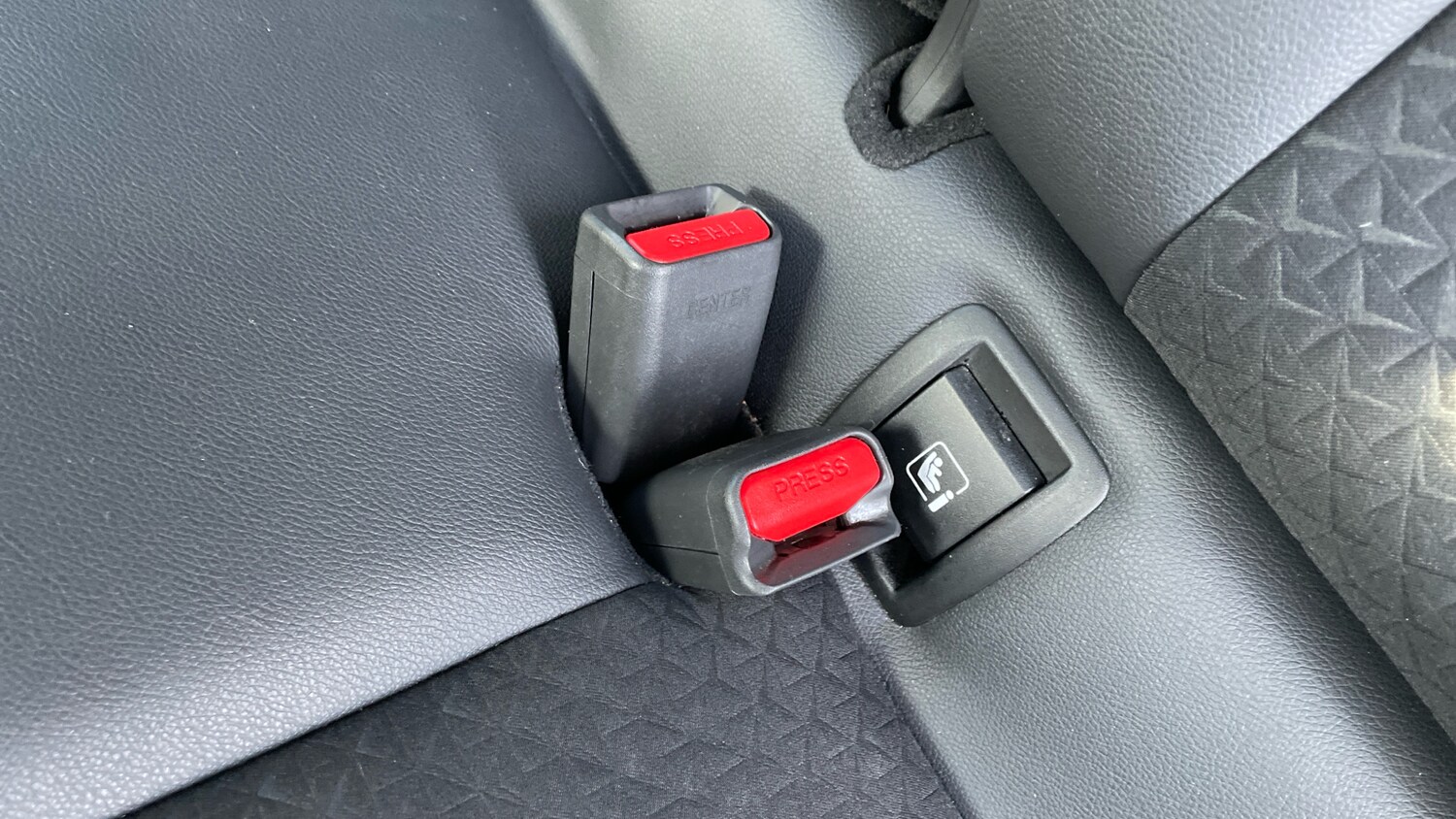 Used Nissan Juke 2023 for sale - 78040157: Photo 17