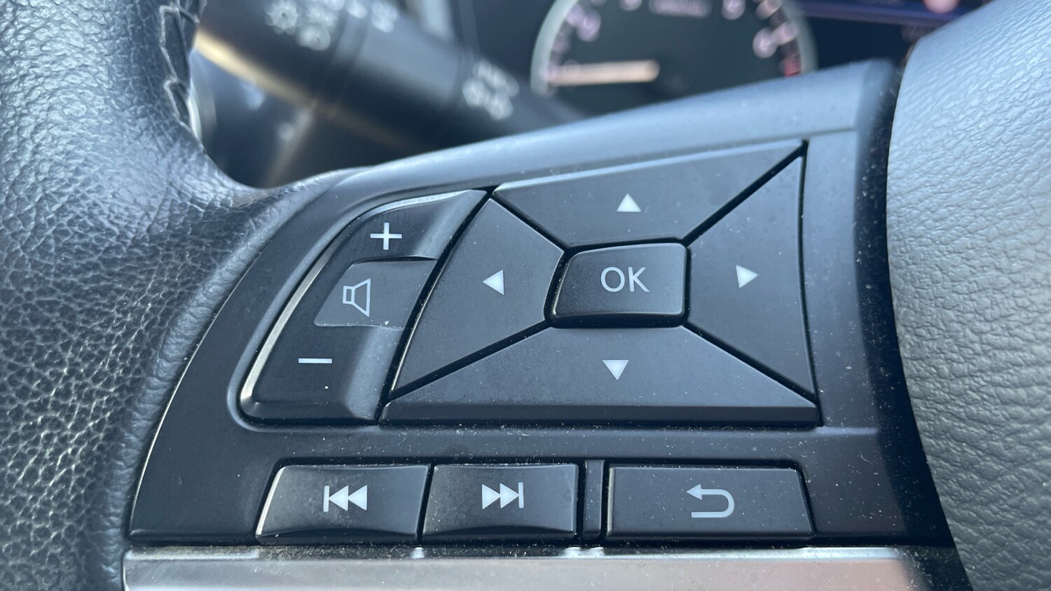 Used Nissan Juke 2023 for sale - 78040157: Photo 23