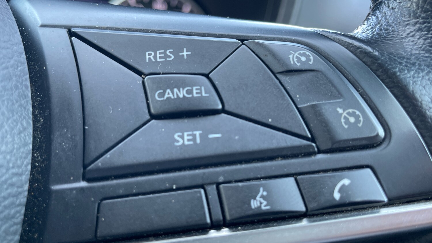 Used Nissan Juke 2023 for sale - 78040157: Photo 24