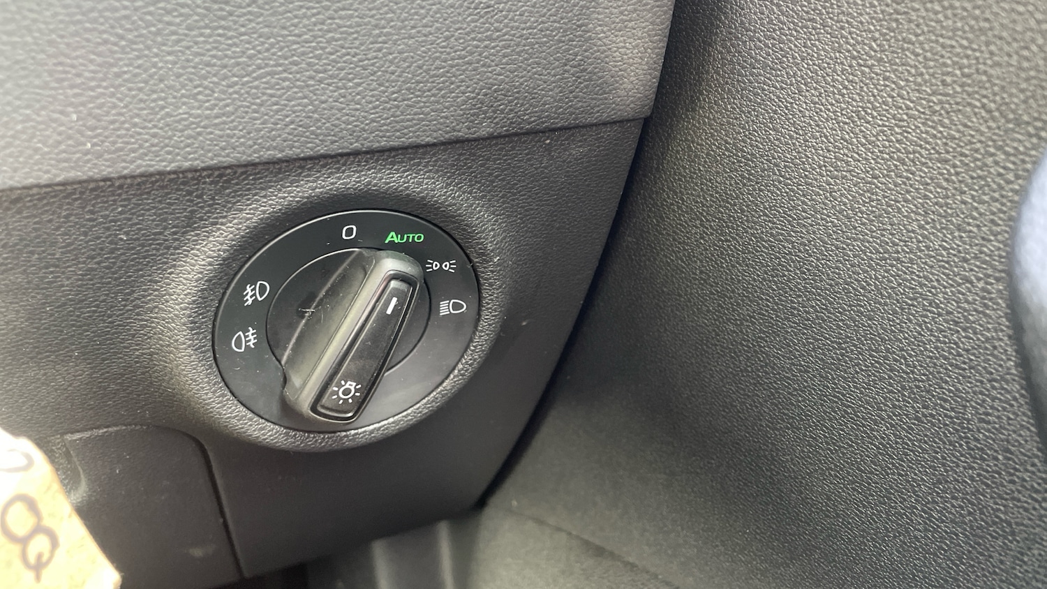 Used Skoda Karoq 2019 for sale - 75919438: Photo 32