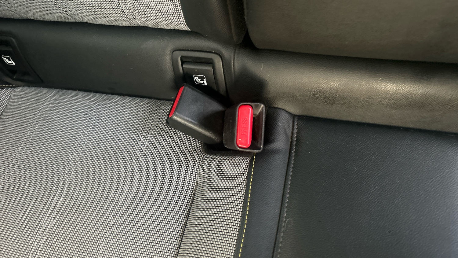 Used Renault Megane E Tech 2023 for sale - 77005784: Photo 17