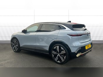 Used Renault Megane E Tech 2023 for sale - 77005784: Photo