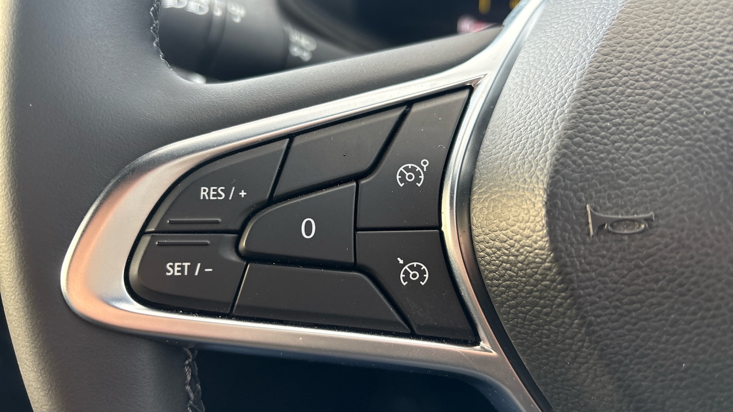 Used Renault Clio 2024 for sale - 77353513: Photo 21