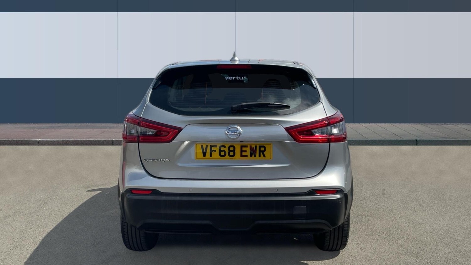 2019 Nissan Qashqai 1.3 DiG-T Acenta Premium 5dr Petrol Hatchback Hatchback Petr - Picture 6 of 24