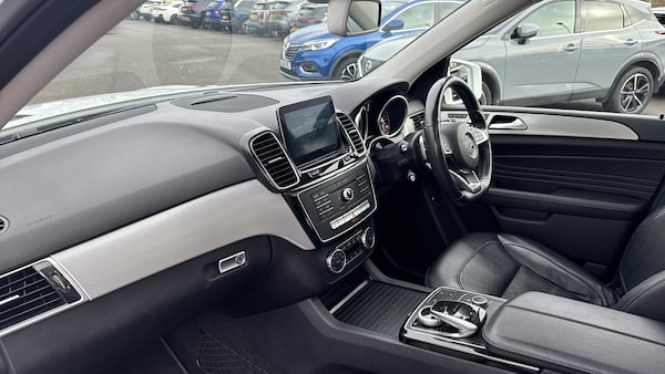 Used Mercedes-Benz GLE-Class 2018 for sale - 76232236: Photo 9