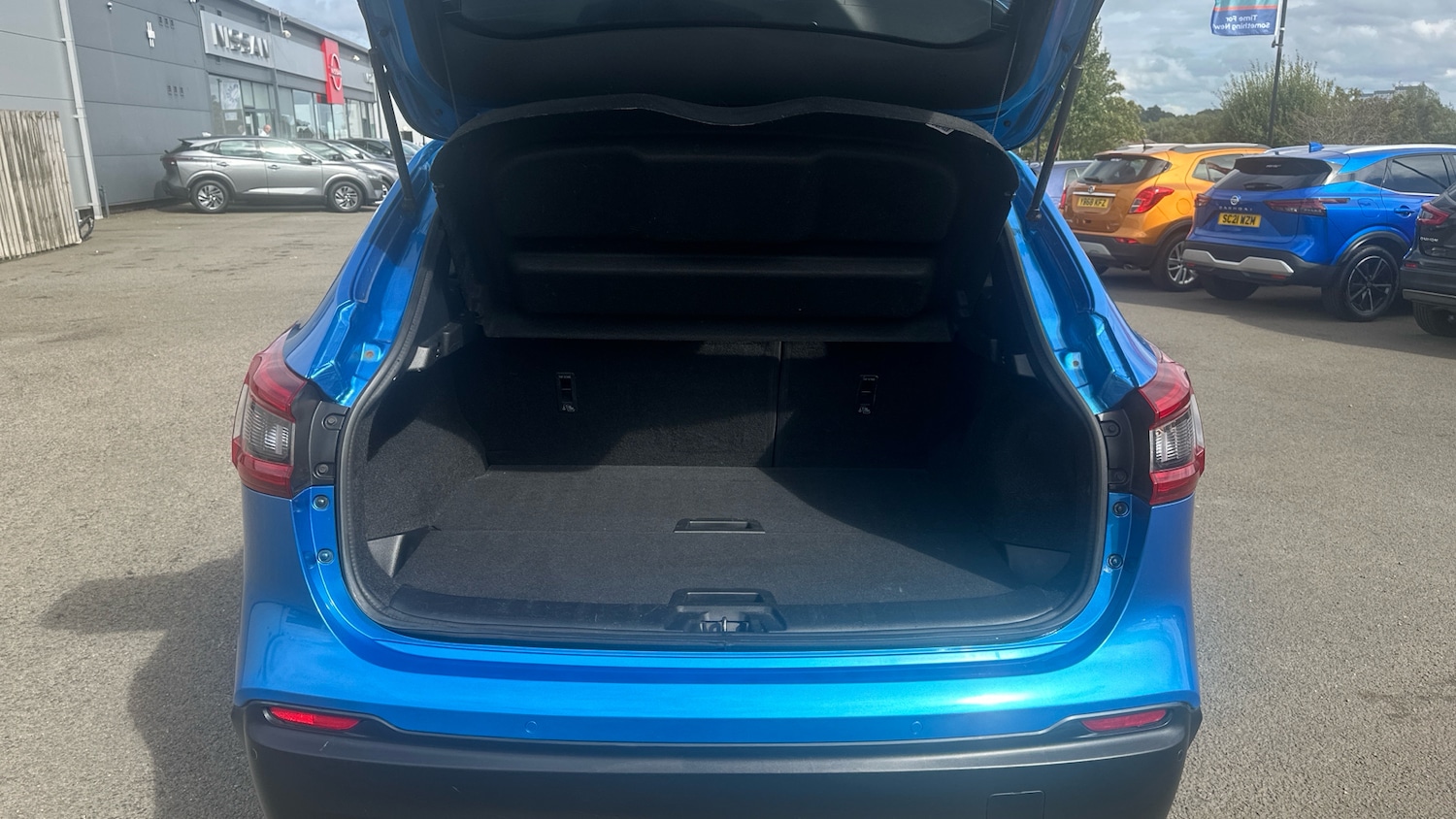 Used Nissan Qashqai 2018 for sale - 75999480: Photo 4