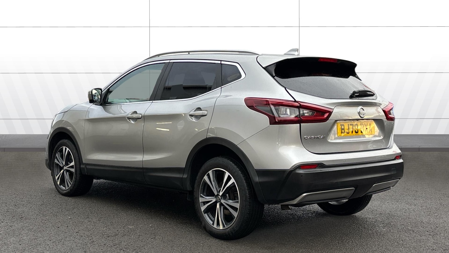 Used Nissan Qashqai 2020 for sale - 77337473: Photo 2