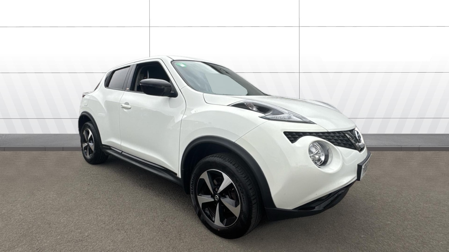 Used Nissan Juke 2018 for sale - 76117365: Photo 1