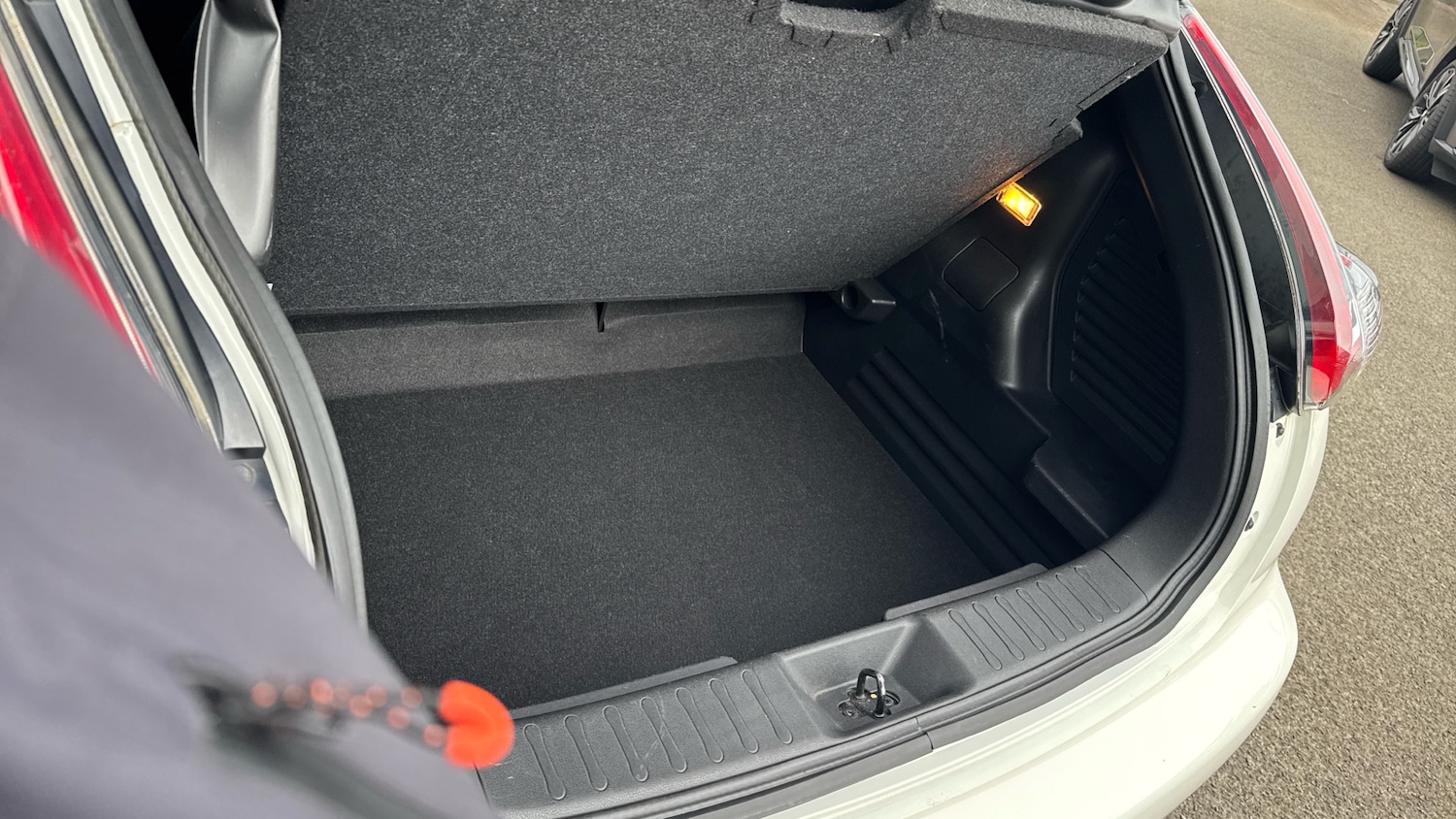 Used Nissan Juke 2018 for sale - 76117365: Photo 24