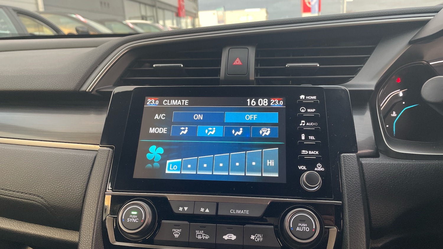 Used Honda Civic 2021 for sale - 77116430: Photo 22