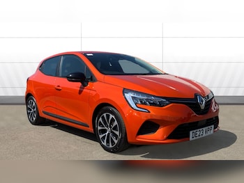 Used Renault Clio 2023 for sale - 78724958: Photo