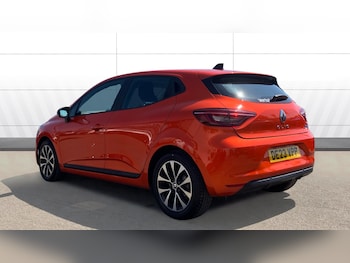 Used Renault Clio 2023 for sale - 78724958: Photo