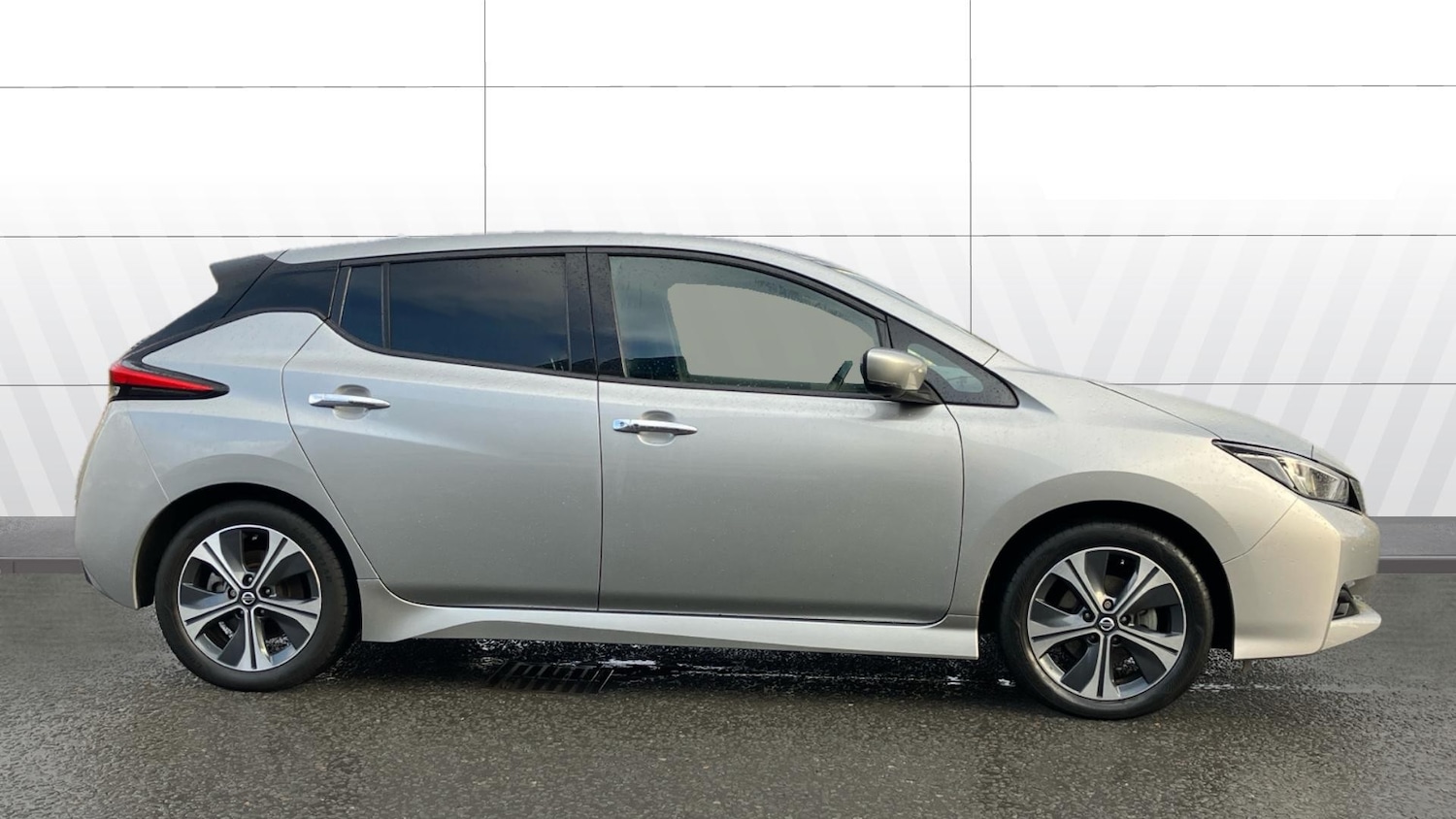 Used Nissan Leaf 2021 for sale - 76807020: Photo 5