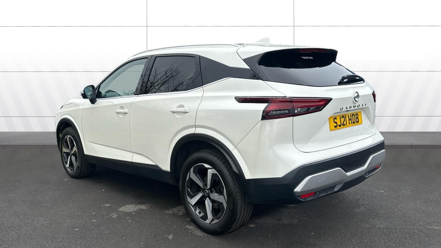 Used Nissan Qashqai 2021 for sale - 76477170: Photo 2