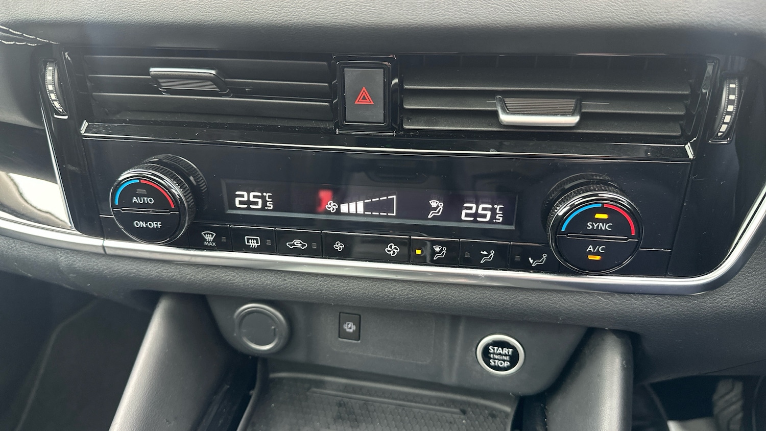 Used Nissan Qashqai 2021 for sale - 76477170: Photo 30