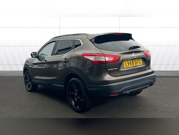 Used Nissan Qashqai 2015 for sale - 79368085: Photo