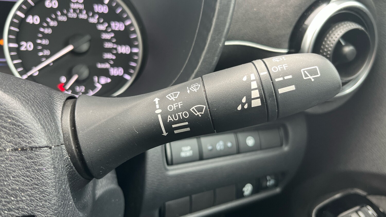 Used Nissan Juke 2022 for sale - 76149135: Photo 25