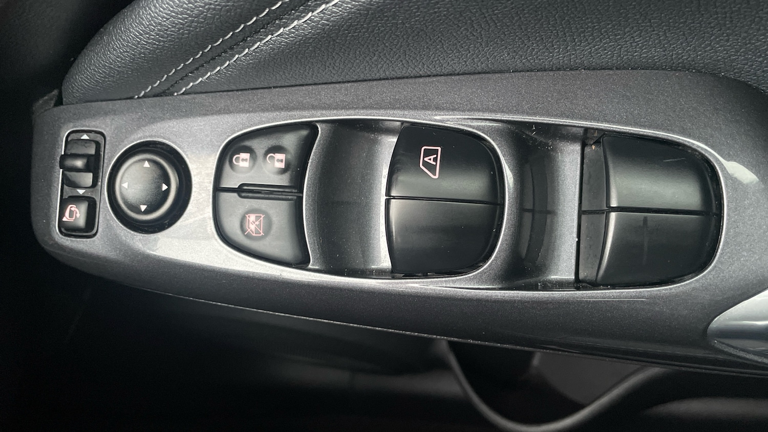 Used Nissan Juke 2022 for sale - 76553688: Photo 29