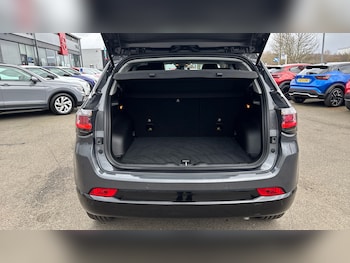 Used Jeep Compass 2024 for sale - 77847683: Photo