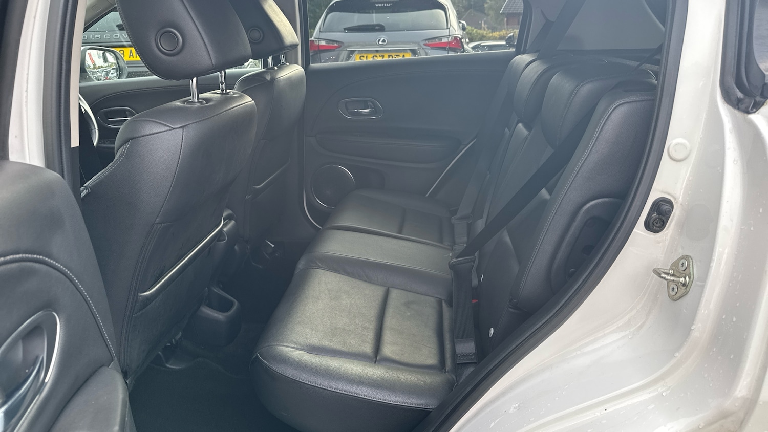 Used Honda HR-V 2016 for sale - 76102805: Photo 16