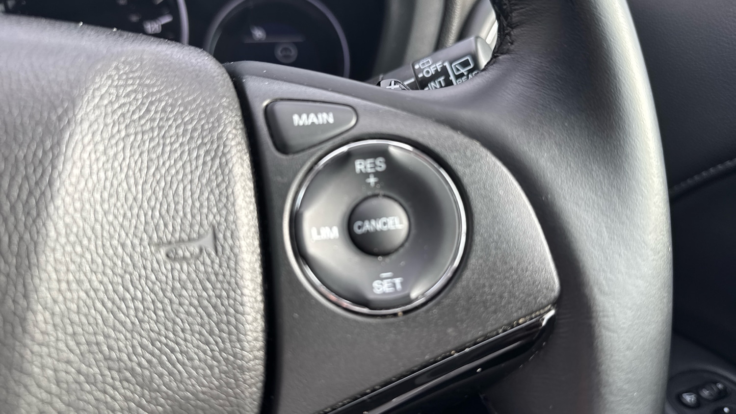 Used Honda HR-V 2016 for sale - 76102805: Photo 25
