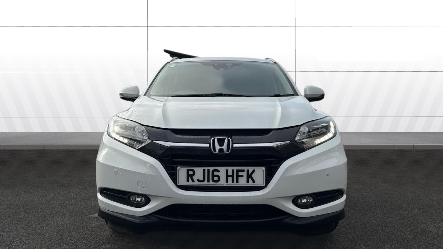Used Honda HR-V 2016 for sale - 76102805: Photo 3