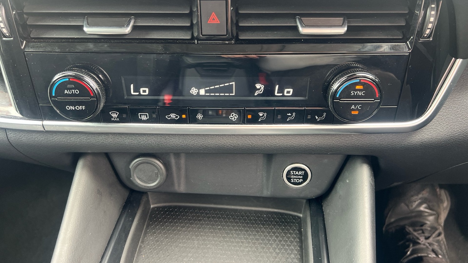 Vehicle 33