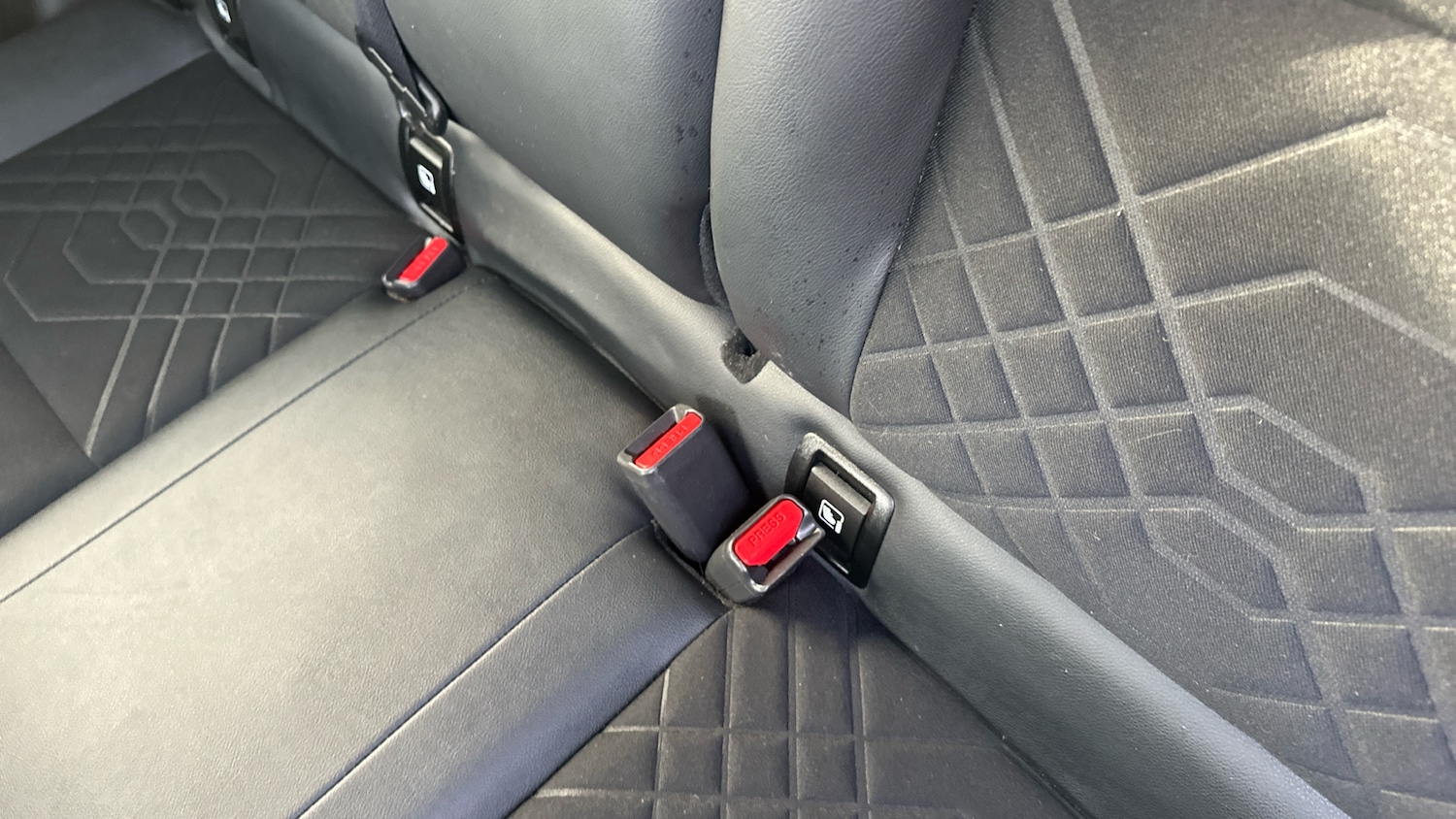 Used Nissan Juke 2021 for sale - 76405133: Photo 17