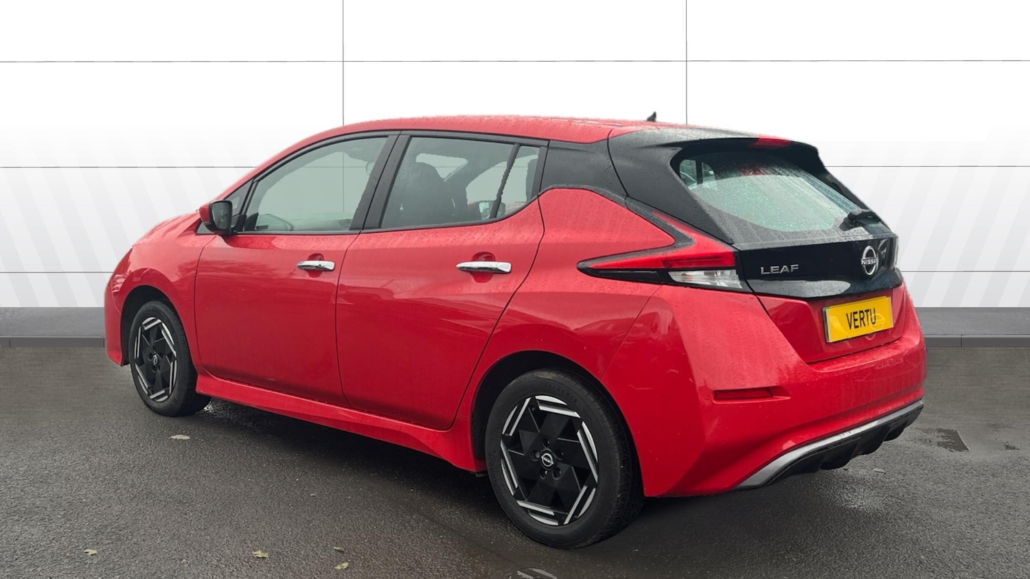 Used Nissan Leaf 2022 for sale - 76289128: Photo 2