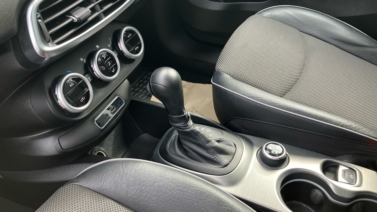Used Fiat 500X 2016 for sale - 76036564: Photo 13