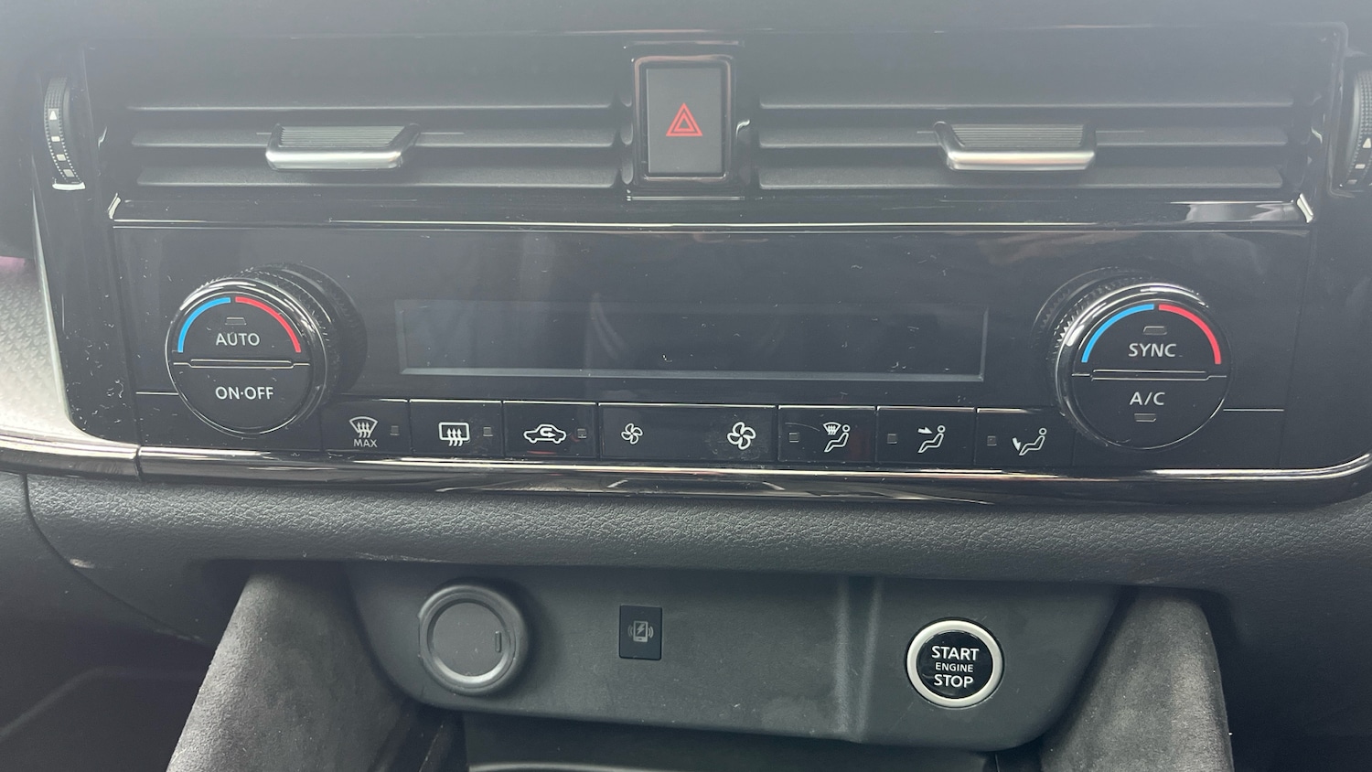 Used Nissan Qashqai 2024 for sale - 76393419: Photo 25