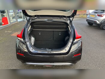 Used Nissan Leaf 2022 for sale - 77303408: Photo