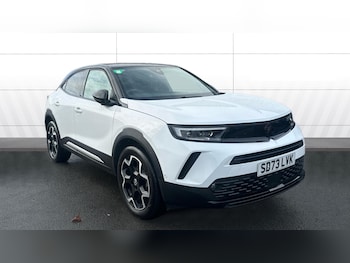 2023 (73) - 1.2 Turbo 136 Ultimate 5dr Petrol Hatchback