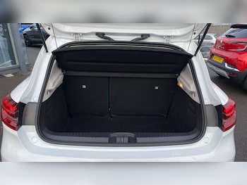 Used Renault Clio 2022 for sale - 78282099: Photo