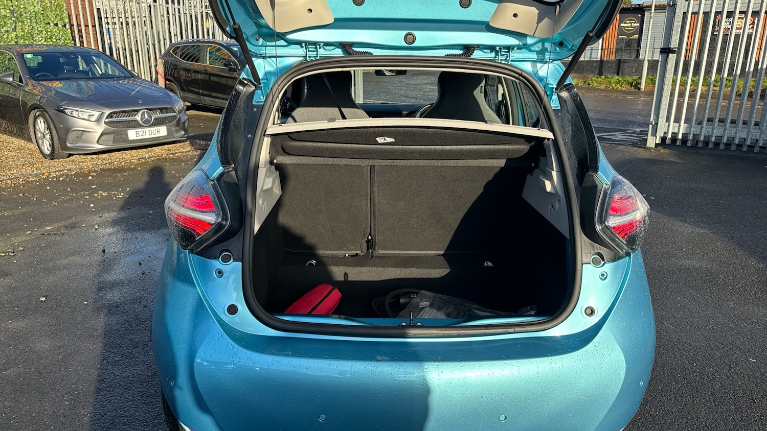 Used Renault Zoe 2021 for sale - 76683995: Photo 4