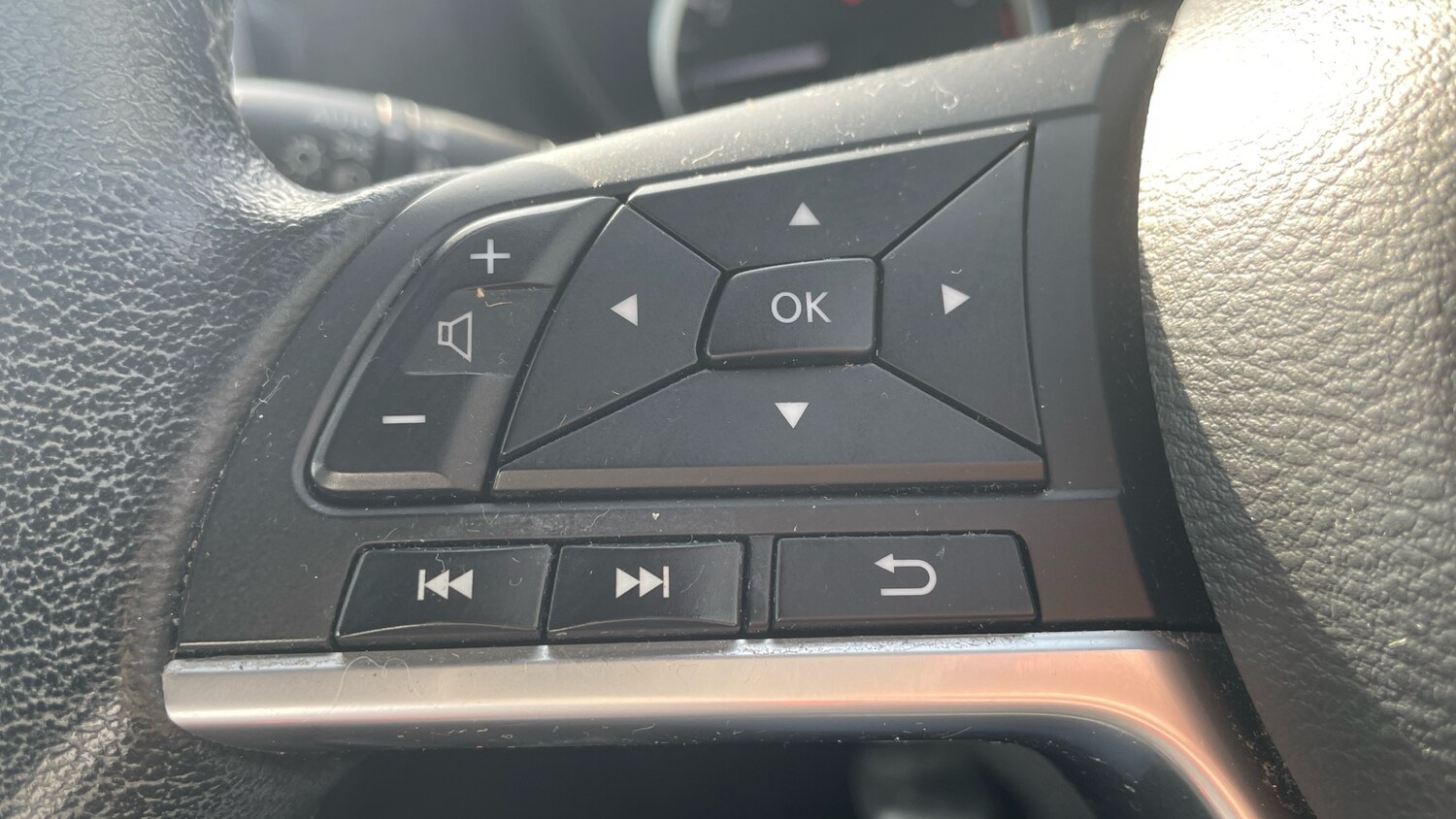 Used Nissan Micra 2020 for sale - 78078011: Photo 23