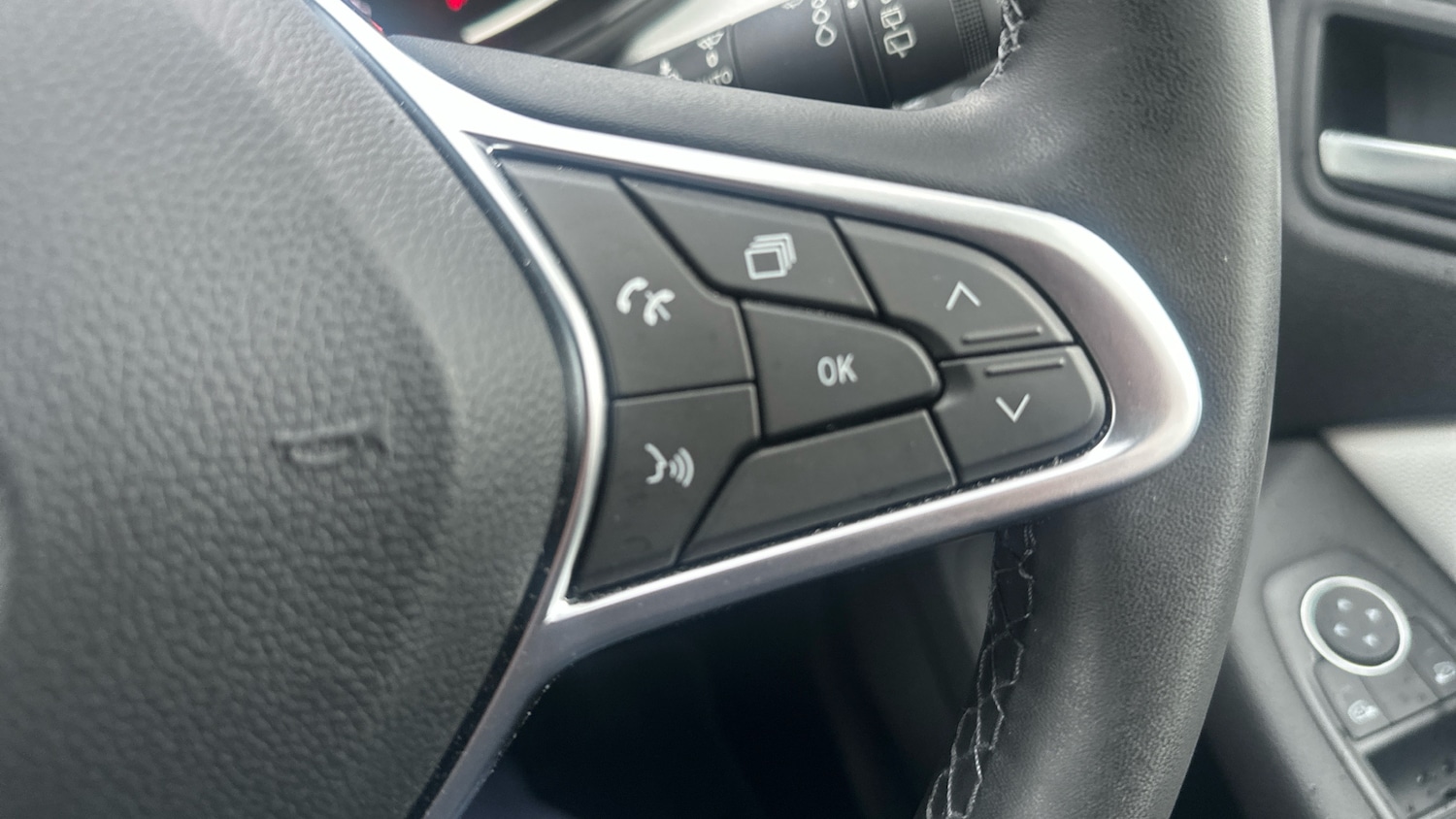 Used Renault Clio 2022 for sale - 77023347: Photo 25