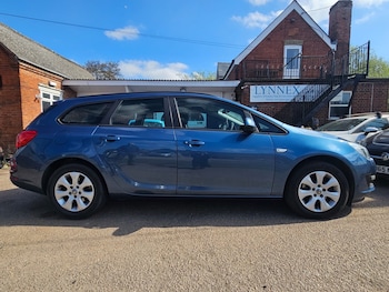 Used Vauxhall Astra 2015 for sale - 78699767: Photo
