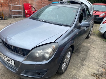 Used Vauxhall Astra 2005 for sale - 75466612: Photo