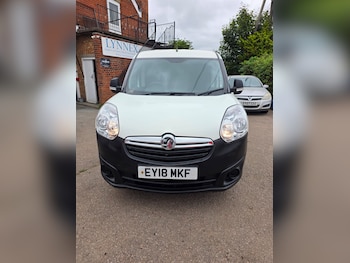 Used Vauxhall Combo 2018 for sale - 75604740: Photo